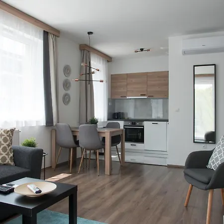 Lelle B21 * Balatonlelle