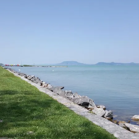 Lelle B21 * Balatonlelle