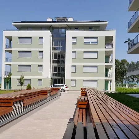 Apartamento Lelle B21 *