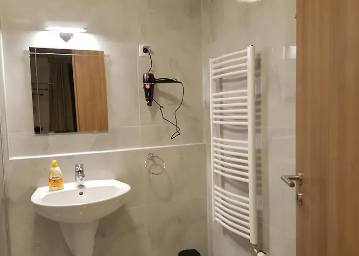 דירה Lelle B21 בלטונללה