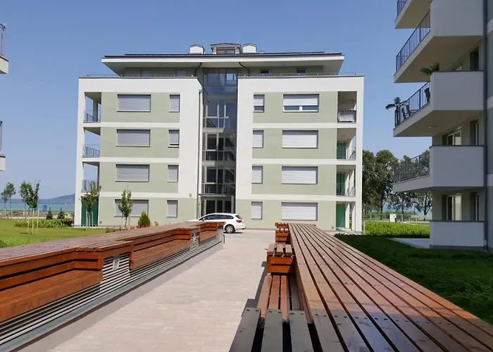 דירה Lelle B21 *